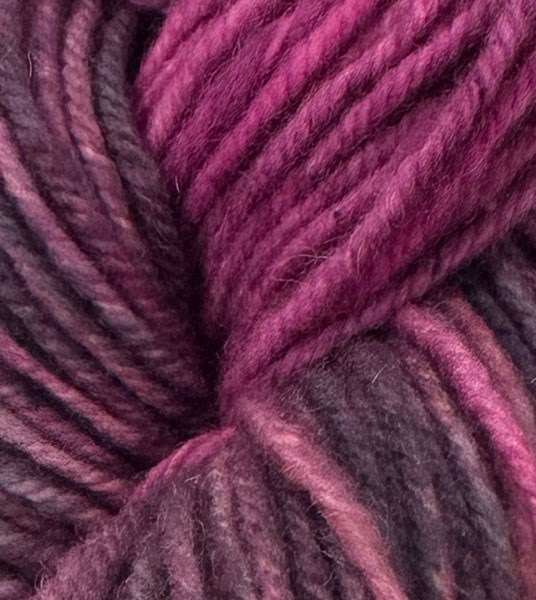 Hand-Dyed-Wool-Bulky-Clover-Bloom-001