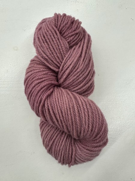 Hand-Dyed-Wool-Bulky-Dusty-Rose-002