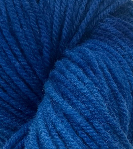 Hand-Dyed-Wool-Bulky-Ocean-Blue-001
